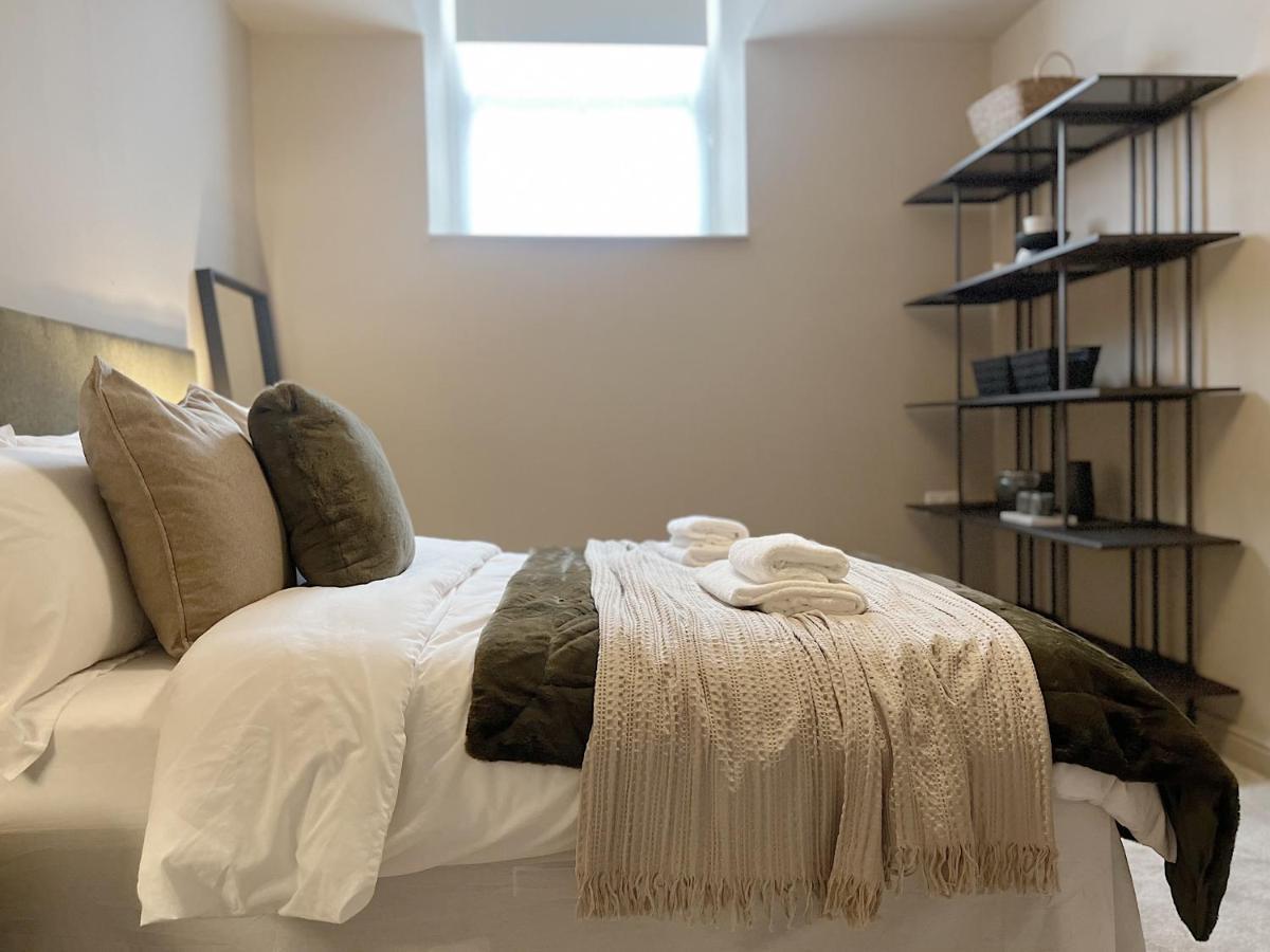 Todmorden Town Centre Apartment מראה חיצוני תמונה