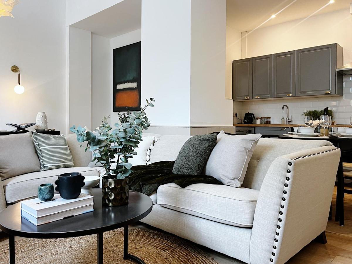 Todmorden Town Centre Apartment מראה חיצוני תמונה