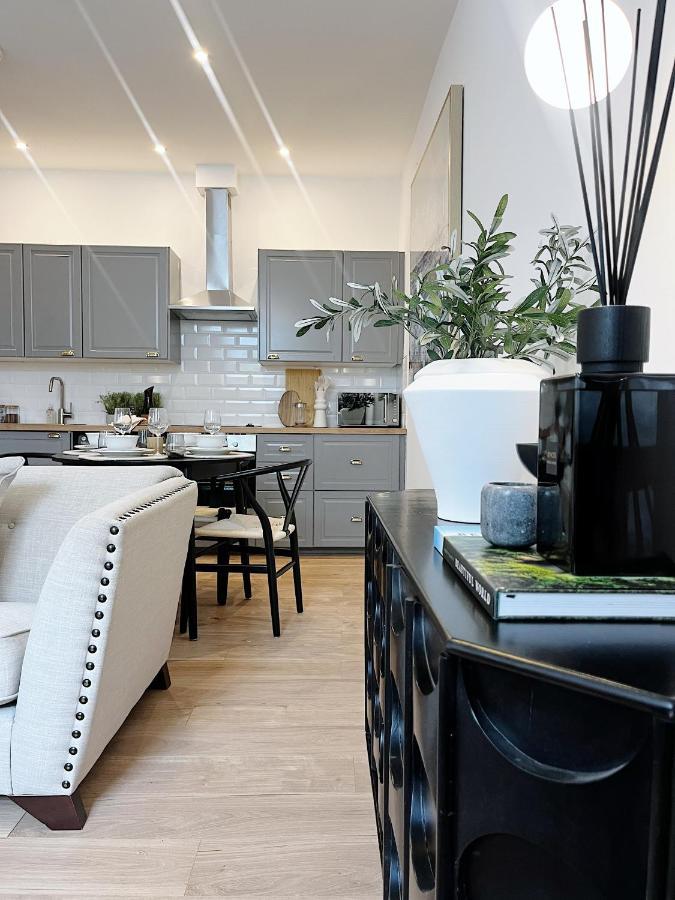 Todmorden Town Centre Apartment מראה חיצוני תמונה